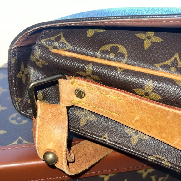 Louis Vuitton Cartouchiere GM - Picture 5 of 12